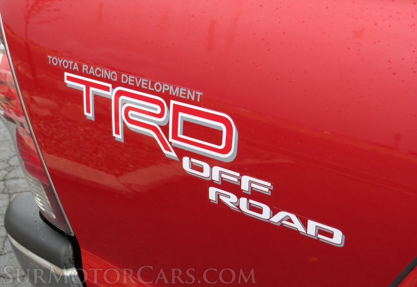 2011 Toyota Tacoma - Image 22