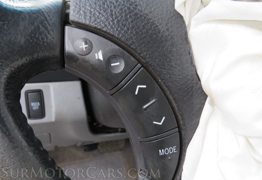 2011 Toyota Tacoma - Image 34