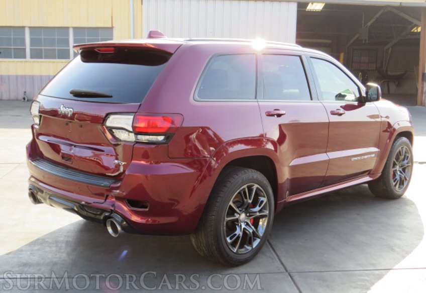 2016 Jeep Grand Cherokee - Image 7