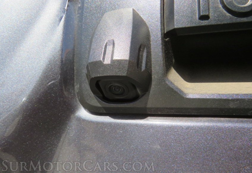 2021 Toyota Tacoma - Image 15