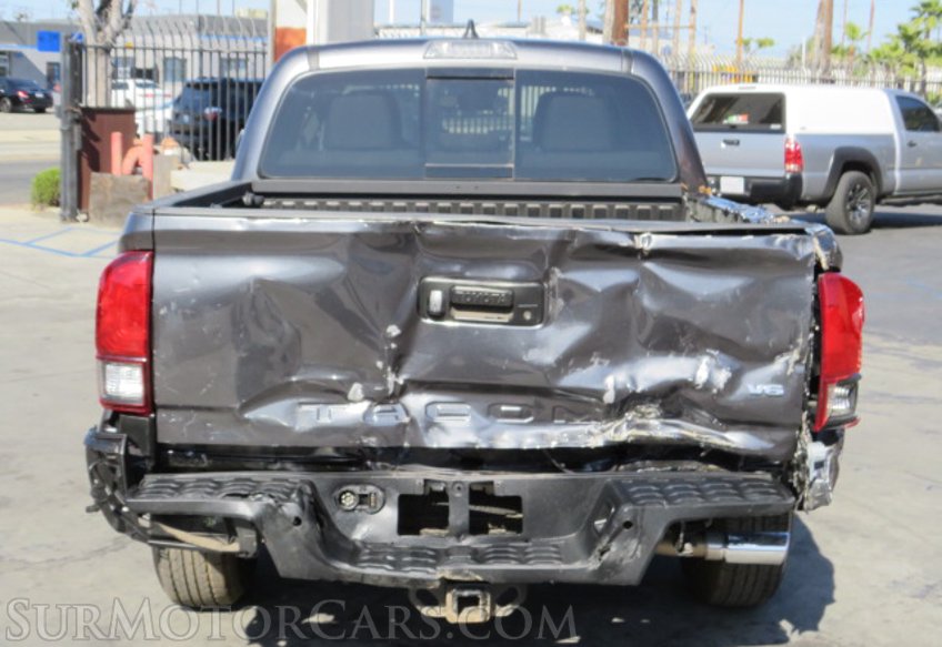 2021 Toyota Tacoma - Image 13