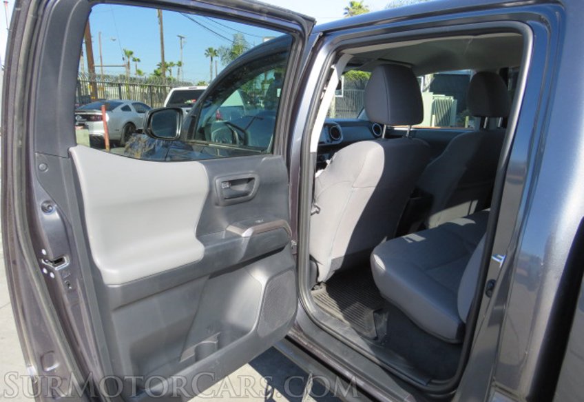 2021 Toyota Tacoma - Image 26