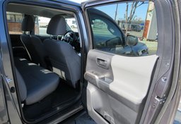 2021 Toyota Tacoma - Image 27