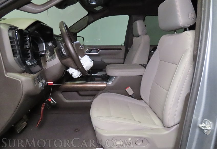 2025 Chevrolet Silverado 1500 4x4 RST - Image 23