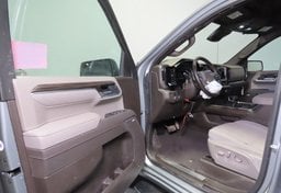 2025 Chevrolet Silverado 1500 4x4 RST - Image 27