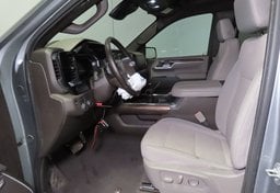 2025 Chevrolet Silverado 1500 4x4 RST - Image 24