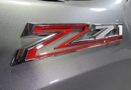 2025 Chevrolet Silverado 1500 4x4 RST - Image 20