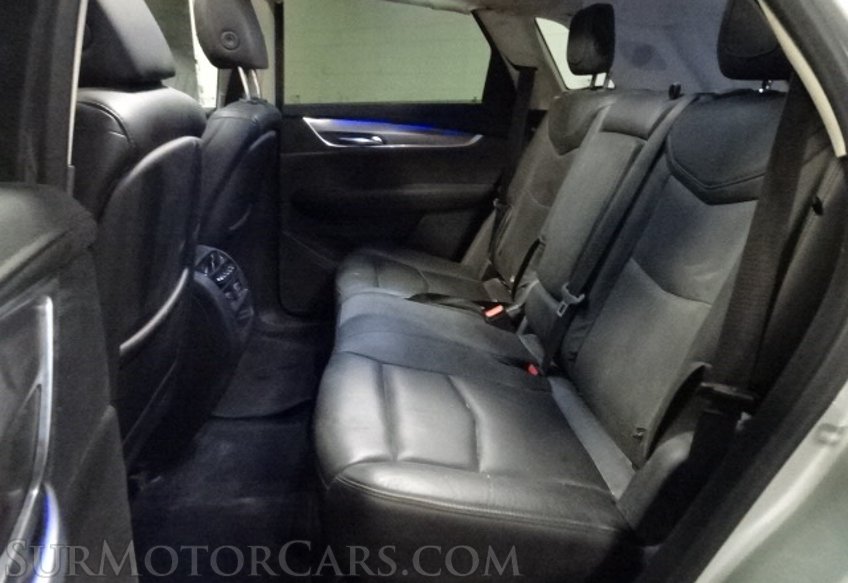 2019 Cadillac XT5 - Image 30