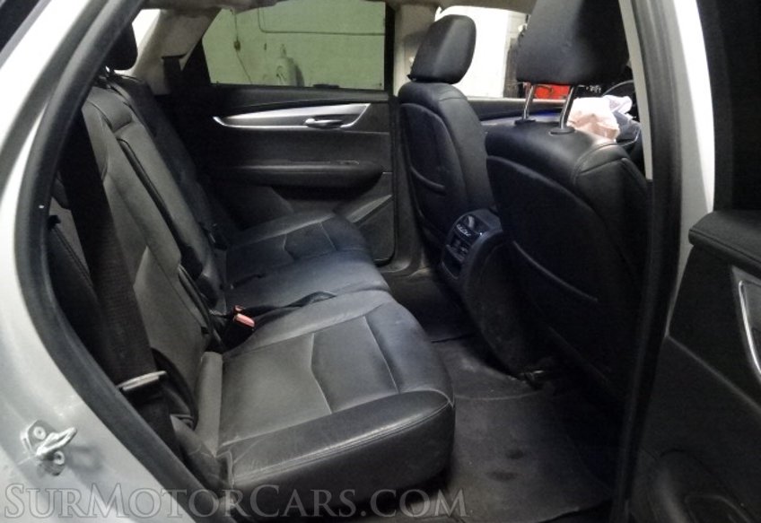 2019 Cadillac XT5 - Image 31