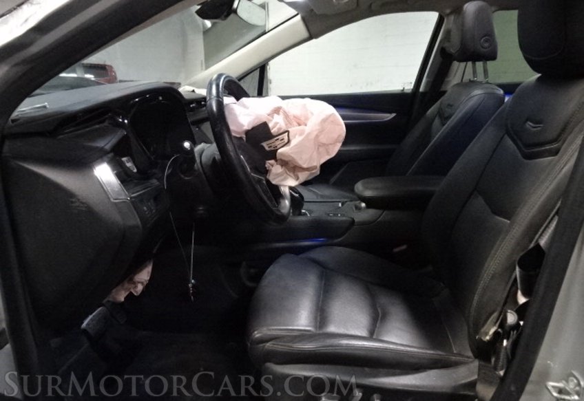 2019 Cadillac XT5 - Image 27