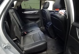 2019 Cadillac XT5 - Image 31