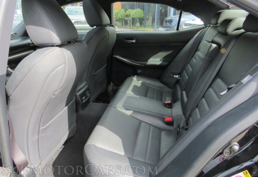 2015 Lexus IS 250 - Image 31