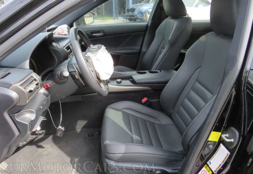 2015 Lexus IS 250 - Image 29