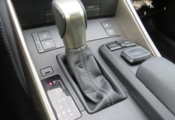 2015 Lexus IS 250 - Image 40