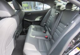 2015 Lexus IS 250 - Image 30