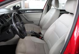 Thumbnail of 2017 Volkswagen Golf Alltrack