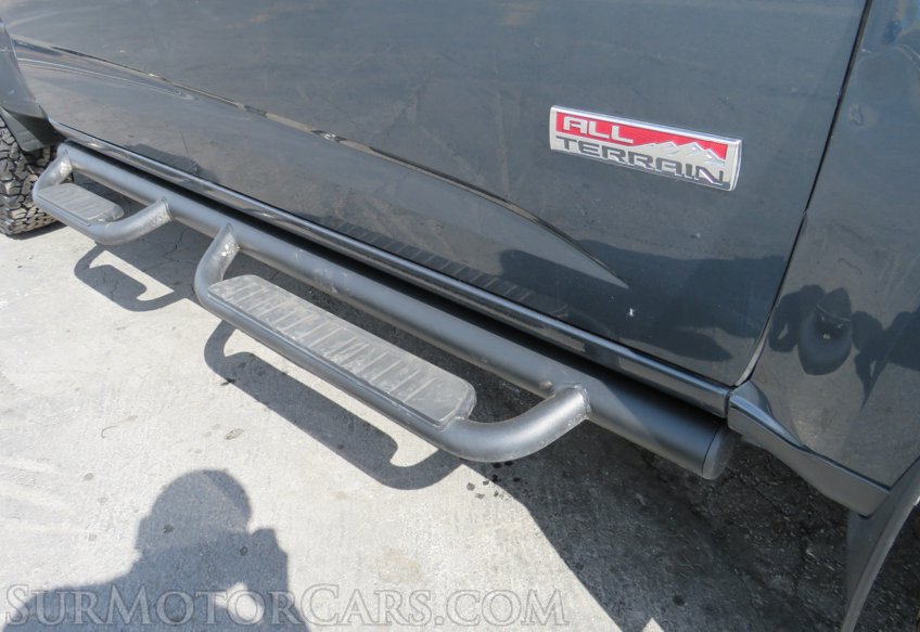 2019 GMC Canyon - Image 17