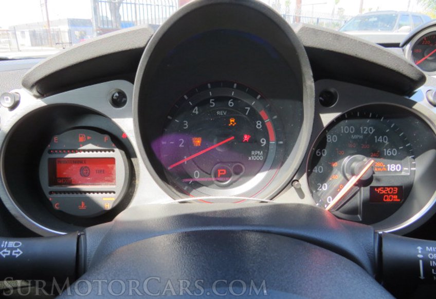 2020 Nissan 370Z Coupe - Image 28