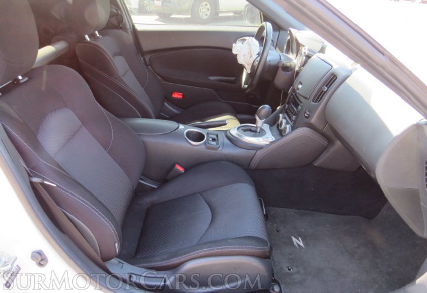 2020 Nissan 370Z Coupe - Image 23