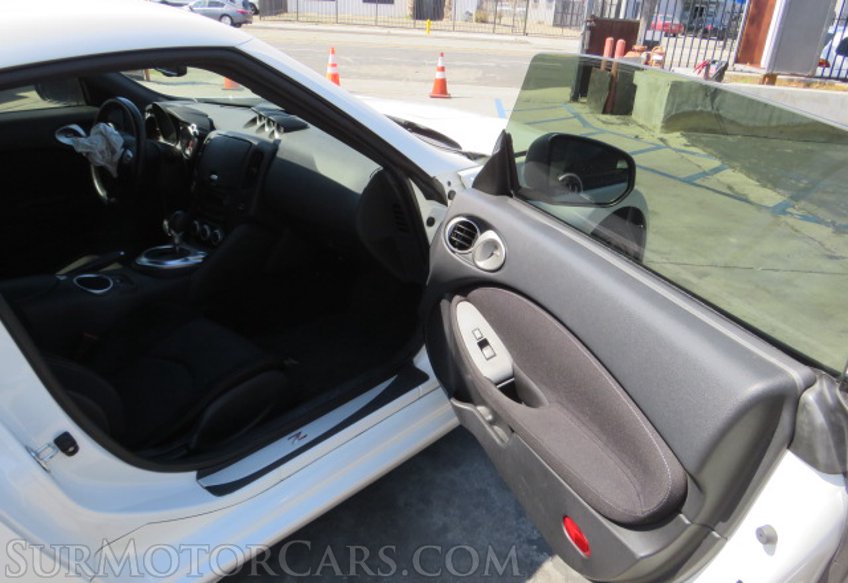 2020 Nissan 370Z Coupe - Image 20