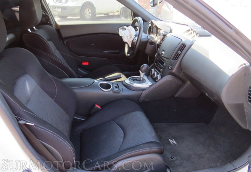 2020 Nissan 370Z Coupe - Image 22