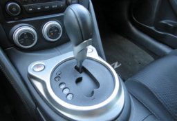 2020 Nissan 370Z Coupe - Image 30