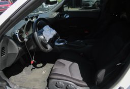 2020 Nissan 370Z Coupe - Image 21