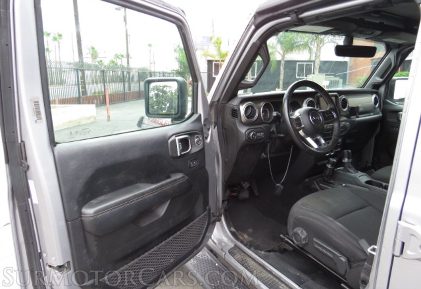 2018 Jeep Wrangler Unlimited - Image 21