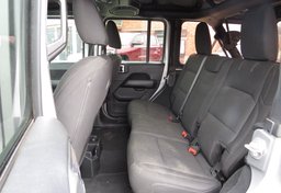 2018 Jeep Wrangler Unlimited - Image 29