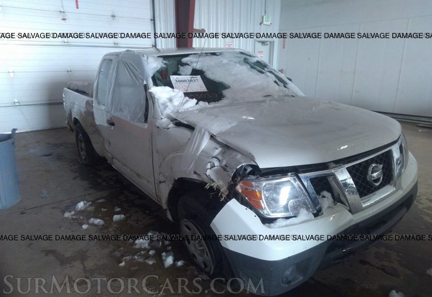 2019 Nissan Frontier - Image 2