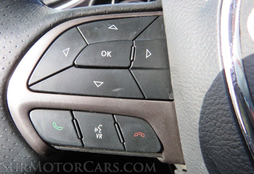 2019 Dodge Challenger - Image 30