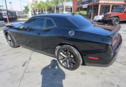 2019 Dodge Challenger - Image 6