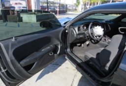 2019 Dodge Challenger - Image 19
