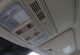 2018 Honda CR-V - Image 40