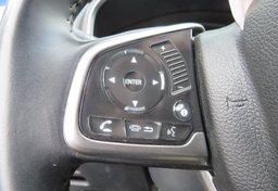 2018 Honda CR-V - Image 31