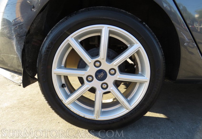 2019 Ford Fiesta - Image 11