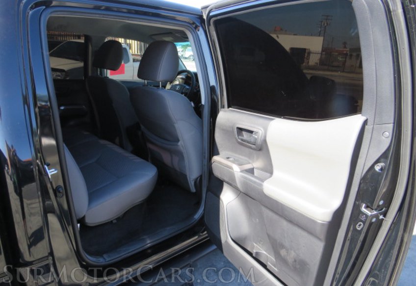 2023 Toyota Tacoma - Image 25