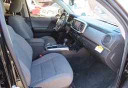 2023 Toyota Tacoma - Image 27