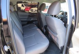 2023 Toyota Tacoma - Image 29