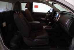 2022 Chevrolet Colorado - Image 25