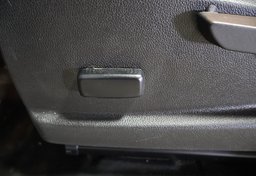 2022 Chevrolet Colorado - Image 40