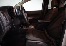 2022 Chevrolet Colorado - Image 22