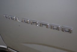 2022 Chevrolet Colorado - Image 16