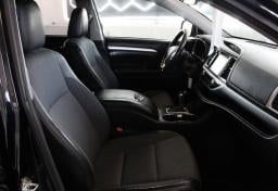 Thumbnail of 2018 Toyota Highlander