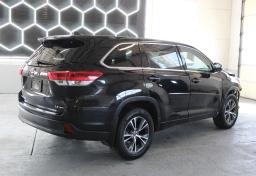 Thumbnail of 2018 Toyota Highlander