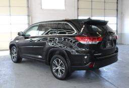 Thumbnail of 2018 Toyota Highlander