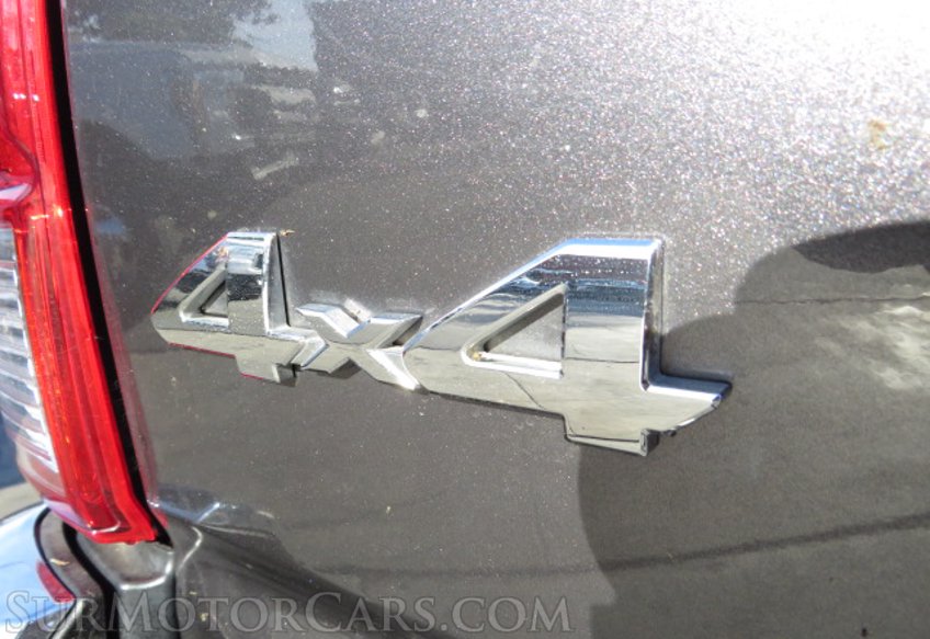 2017 Toyota Tacoma - Image 19