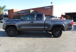 2017 Toyota Tacoma - Image 6