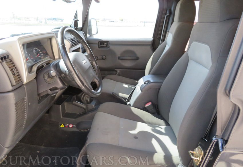 2006 Jeep Wrangler - Image 20