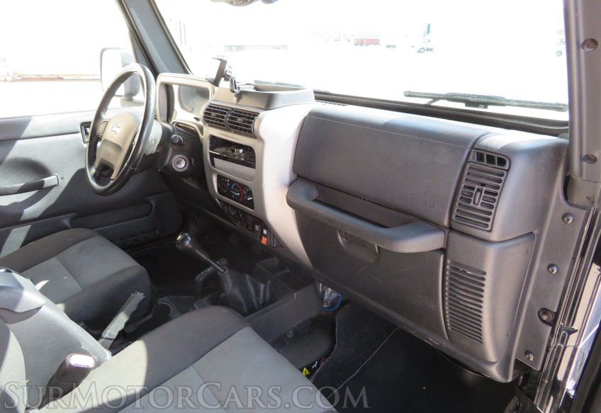 2006 Jeep Wrangler - Image 21
